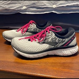 Brooks Ghost 11